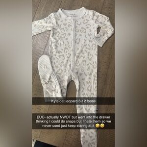 NWOT Kyte BABY OAT Leopard Footie